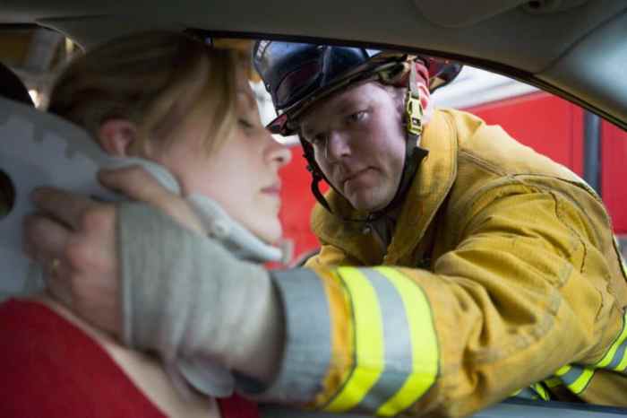 Emt chapter 28 face and neck injuries