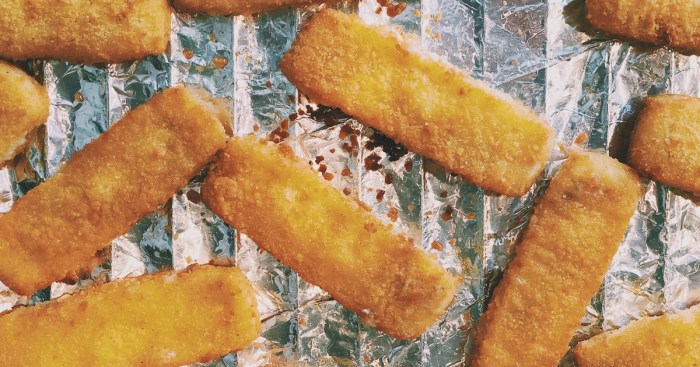 Fish sticks are typically made of fiberglass rods